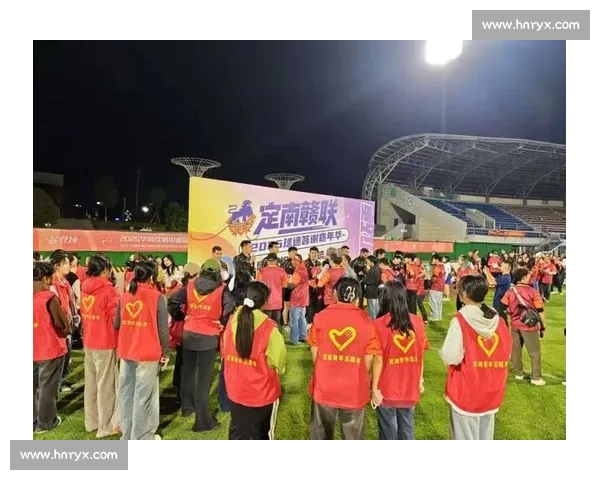 赛事背后的 “志愿红”：最坚实的保障力量